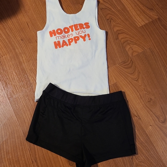 Hooter's xs uniform set - Picture 5 of 11